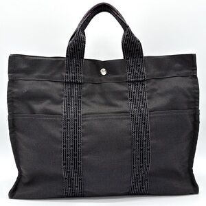 Hermès Her Line MM Hand Bag – Gray Canvas